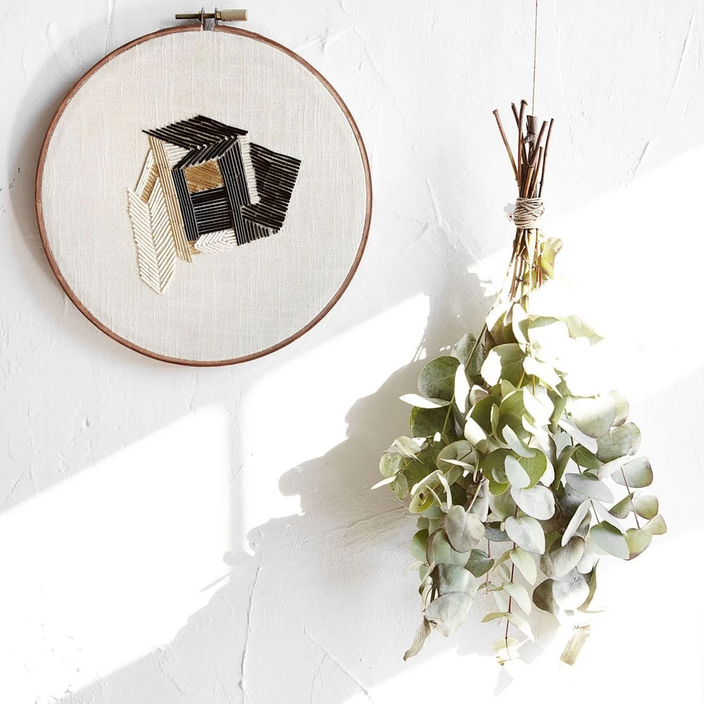 Décoration Murale Ronde Faite Main En Perles Sur Canevas 4 Décoration Murale Ronde Faite Main En Perles Sur Canevas – Image 2