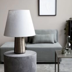 Lampe à Poser Bakora En Métal Et Abat Jour Jute Gris - House Doctor