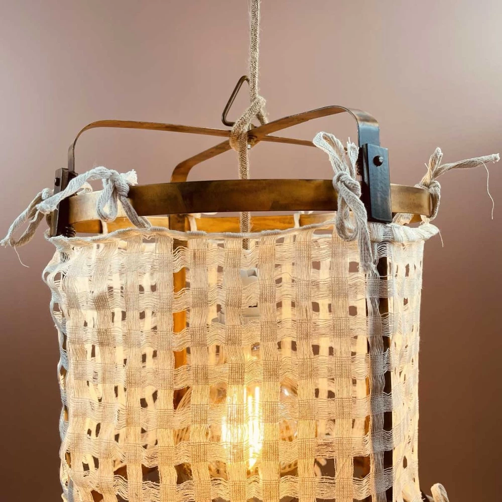 Lanterne Thaïlandaise Métal Et Soie Blanche Crème Ajouré M 7 Lanterne Thaïlandaise Métal Et Soie Blanche Crème Ajouré M – Image 5