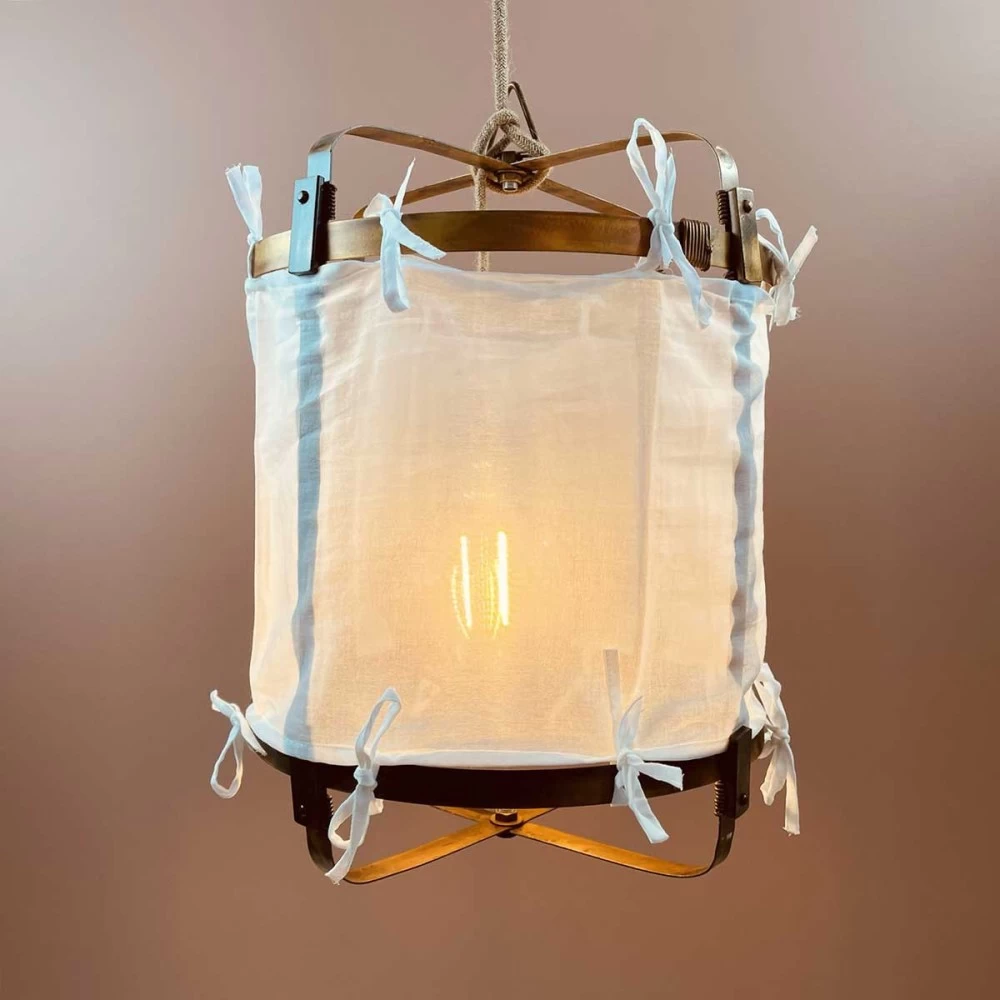 Lanterne Thaïlandaise Métal Et Tissu Blanc Uni M 7 Lanterne Thaïlandaise Métal Et Tissu Blanc Uni M – Image 5