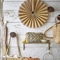 Lot De 3 Patères Forme Organique En Manguier Brun - Bloomingville 10 Lot De 3 Patères Forme Organique En Manguier Brun - Bloomingville -Décor Soldes lot de 3 pateres forme organique en manguier brun bloomingville 3