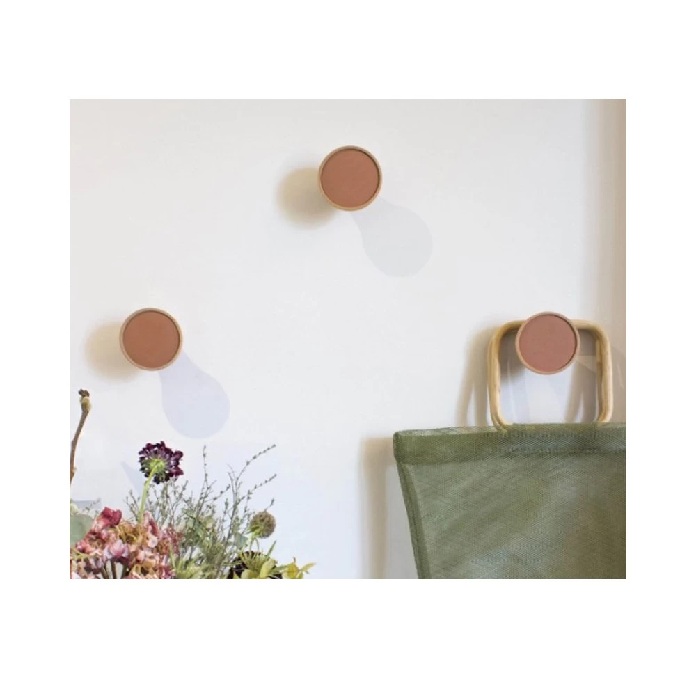 Patère Ou Crochet Porte Manteau Terracotta En Bois De Hêtre 4 Patère Ou Crochet Porte Manteau Terracotta En Bois De Hêtre – Image 2