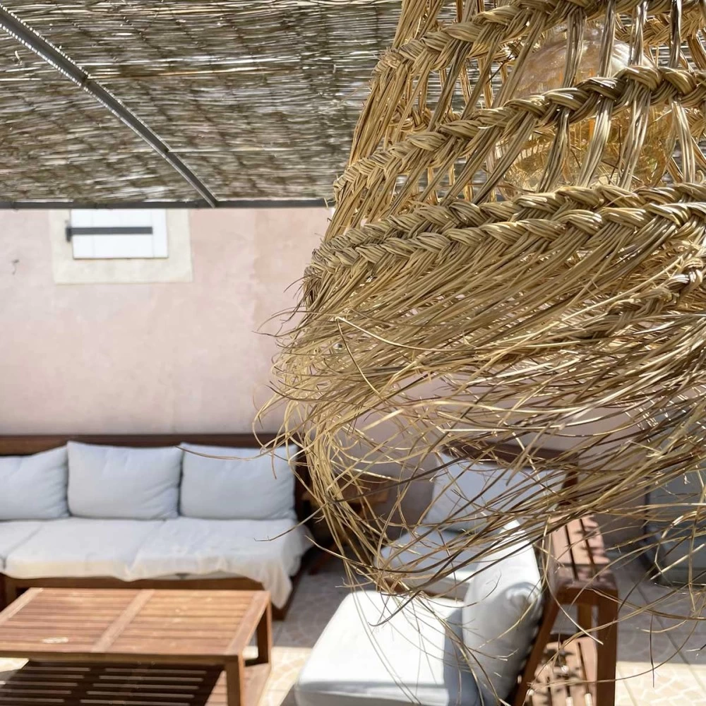 Abat Jour Pour Lampe Ajouré Forme Allongée En Paille Naturelle Tressée 4 Abat Jour Pour Lampe Ajouré Forme Allongée En Paille Naturelle Tressée – Image 2