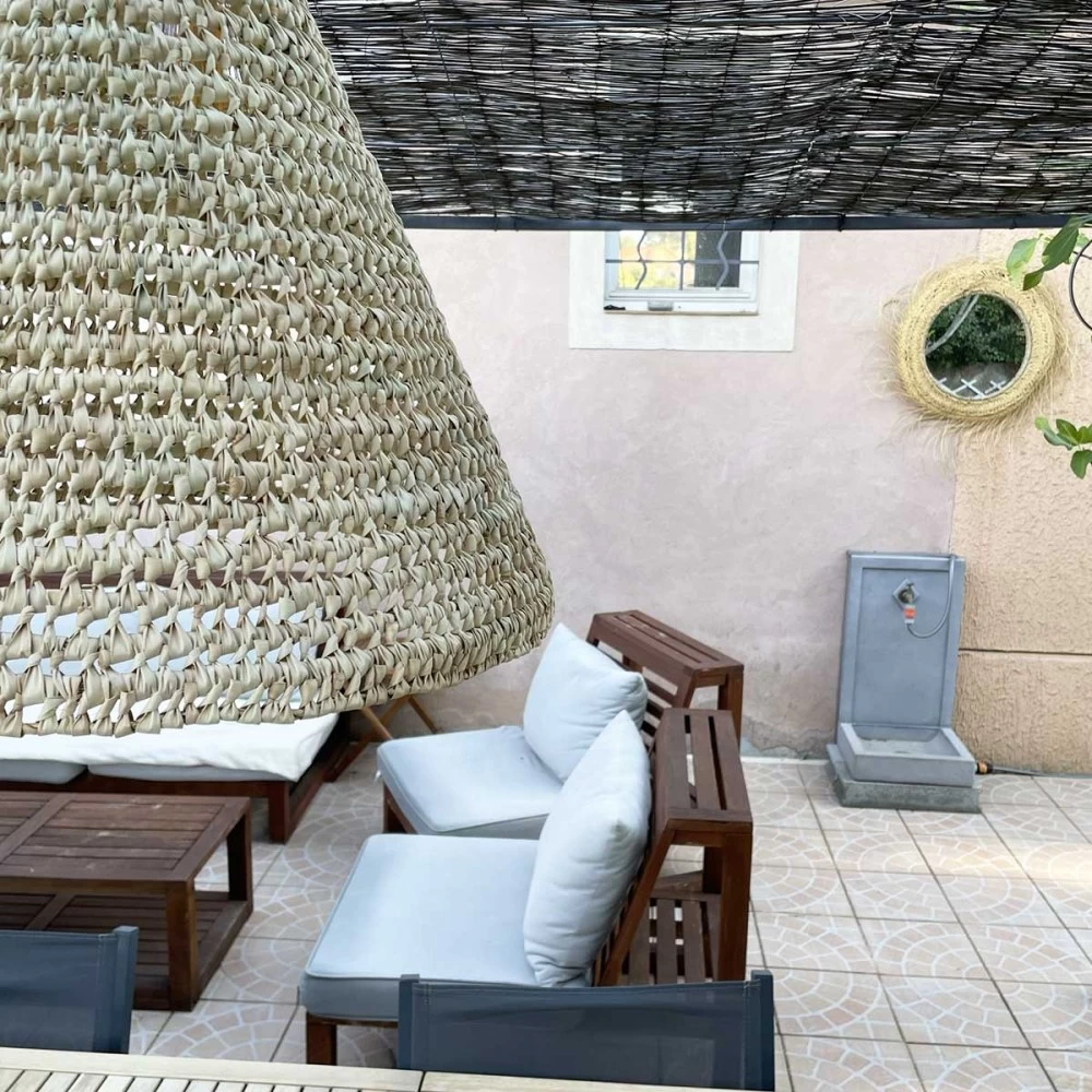 Abat Jour Pour Lustre Conique En Fibres De Palmier "Doum" Du Maroc Tressée 7 Abat Jour Pour Lustre Conique En Fibres De Palmier "Doum" Du Maroc Tressée – Image 5